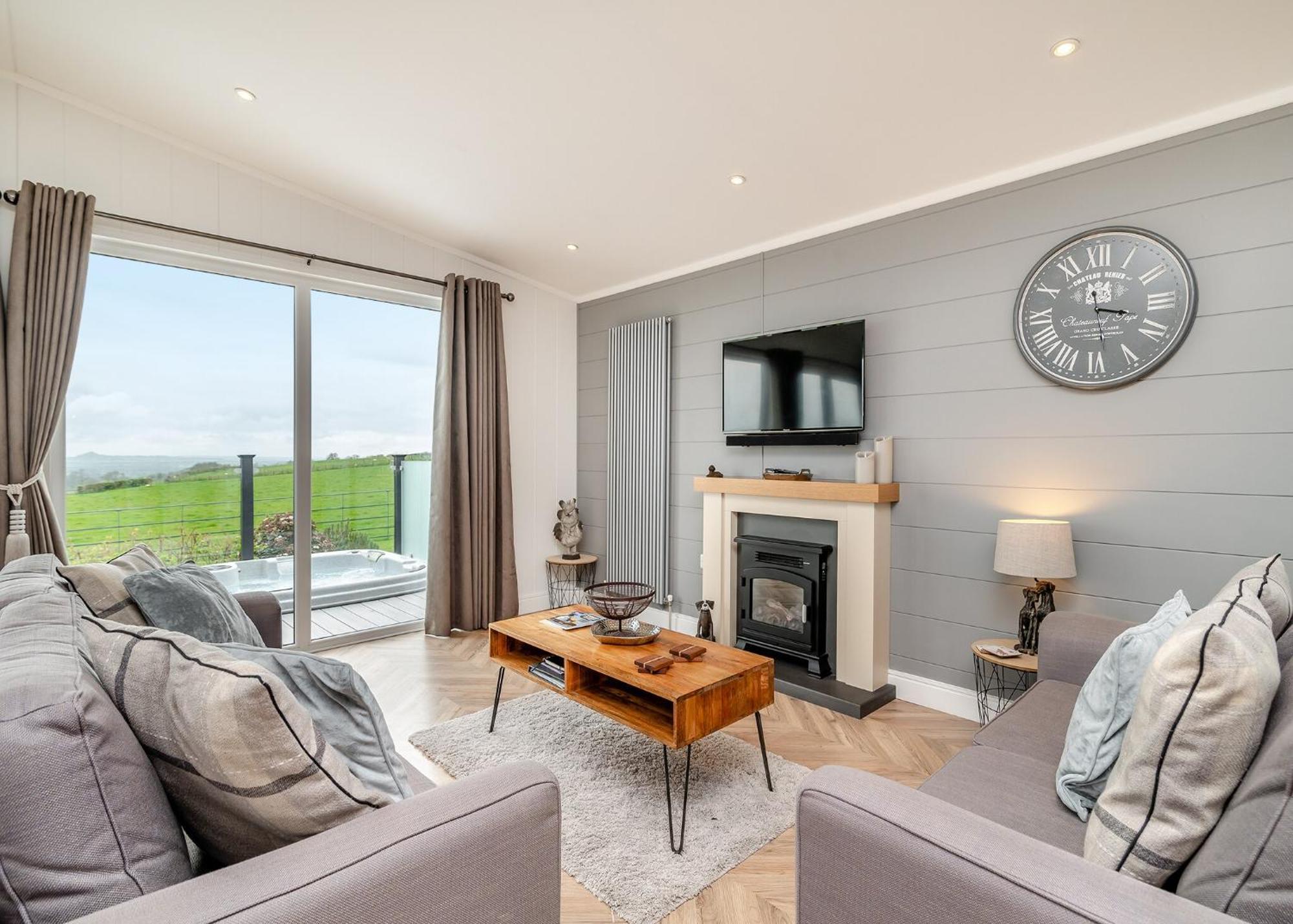 Midsomer Lodges Pilton Esterno foto